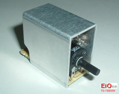 爱欧EIO-7S系列900W220V调光器